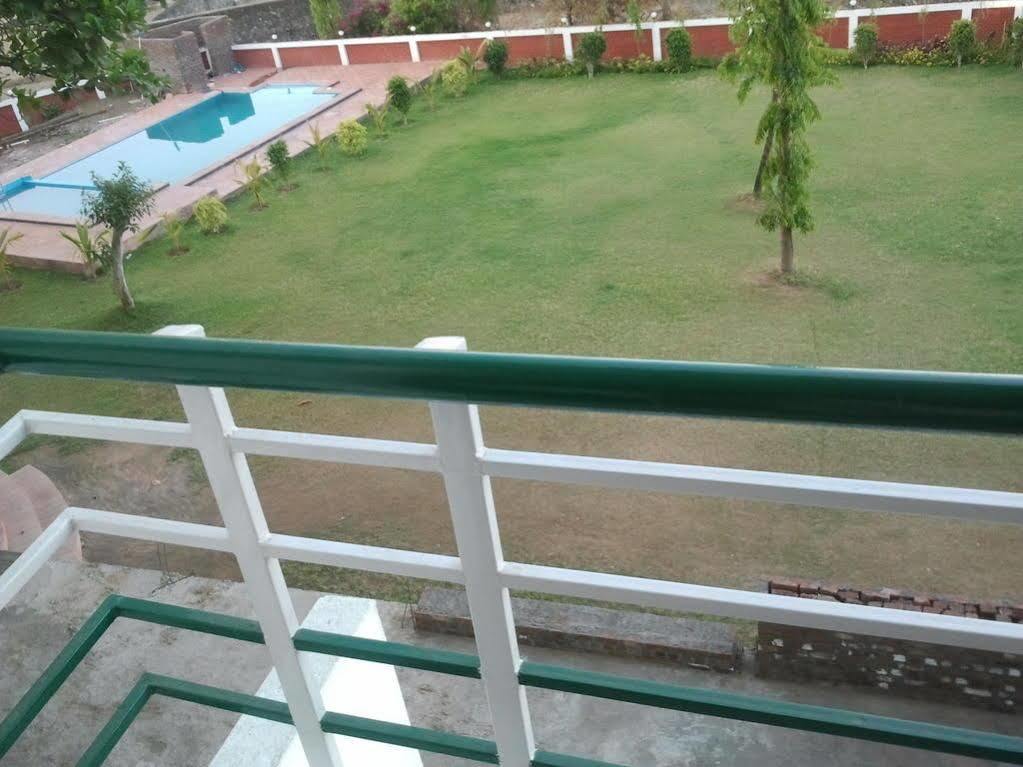 Green Valley Resort Khadoli Экстерьер фото